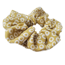 Load image into Gallery viewer, Elaine Scrunchie